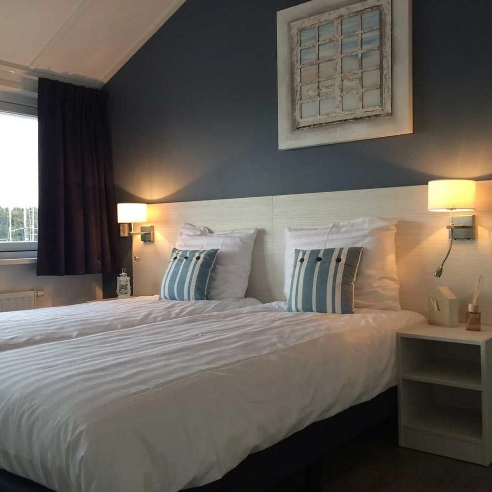 Artdelight Wandlamp Quad - 2 Lichts - 25 X55 Cm - Mat Chroom 3 Artdelight Wandlamp Quad - 2 Lichts - 25 X55 Cm - Mat Chroom - Afbeelding 3